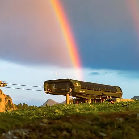 Stalle Lunghe Deluxe * براتو نيفوسو