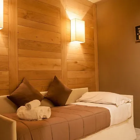 Stalle Lunghe Deluxe براتو نيفوسو